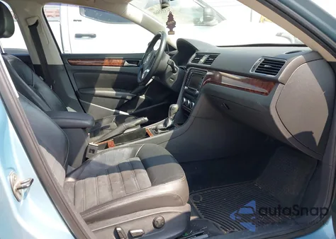 2012 Volkswagen Passat 2.0L Tdi Sel Premium из США, поврежденный, VIN 1VWCN7A34CC070830